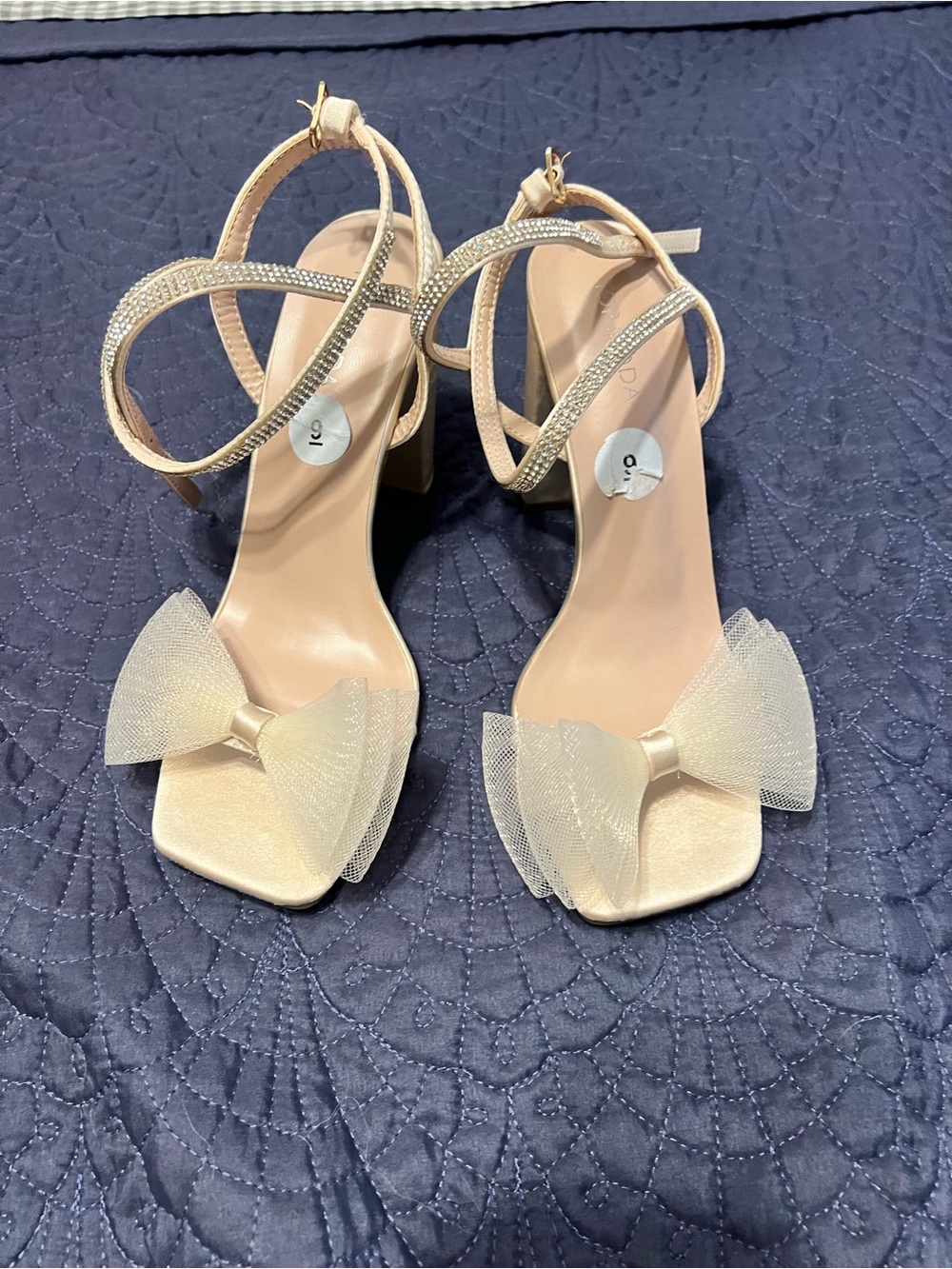 Top Moda Cream Bow-Accent Strappy Heels